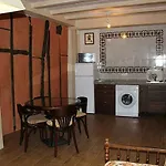 Aptos La Ceja, El Trampal Y El Reloj By Casa Boldo *