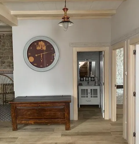 Aptos La Ceja, El Trampal Y El Reloj By Casa Boldo *